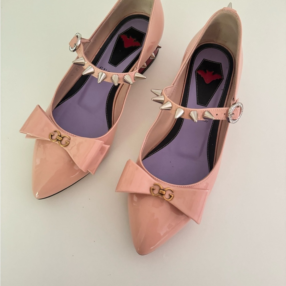 Elegant Pink Women's Shoes with Bow and Studded Strap